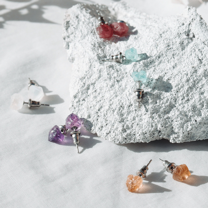 Discover The Natural Beauty 🌺 Of Our Raw Crystal Collection