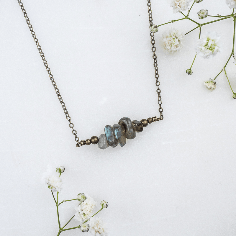 Bronze Labradorite Chip Bead Bar Necklace