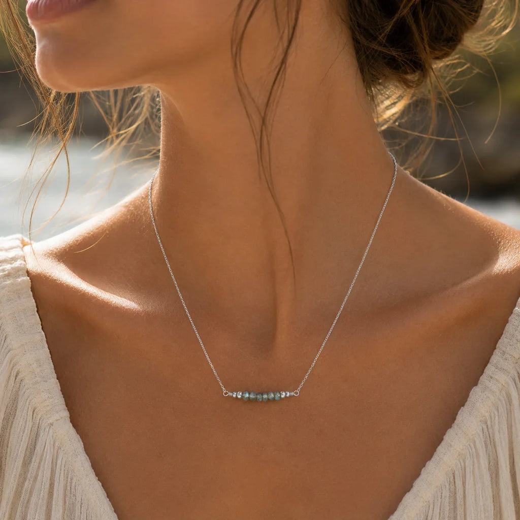 Sparkling Grey Labradorite Faceted Bead Bar Necklace