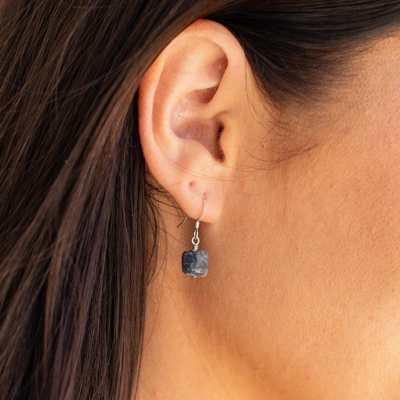 Raw Sapphire Crystal Jewellery Set - Raw Sapphire Crystal Jewellery Set - Sterling Silver / Cable / Necklace & Earrings & Bracelet - Luna Tide Handmade Crystal Jewellery