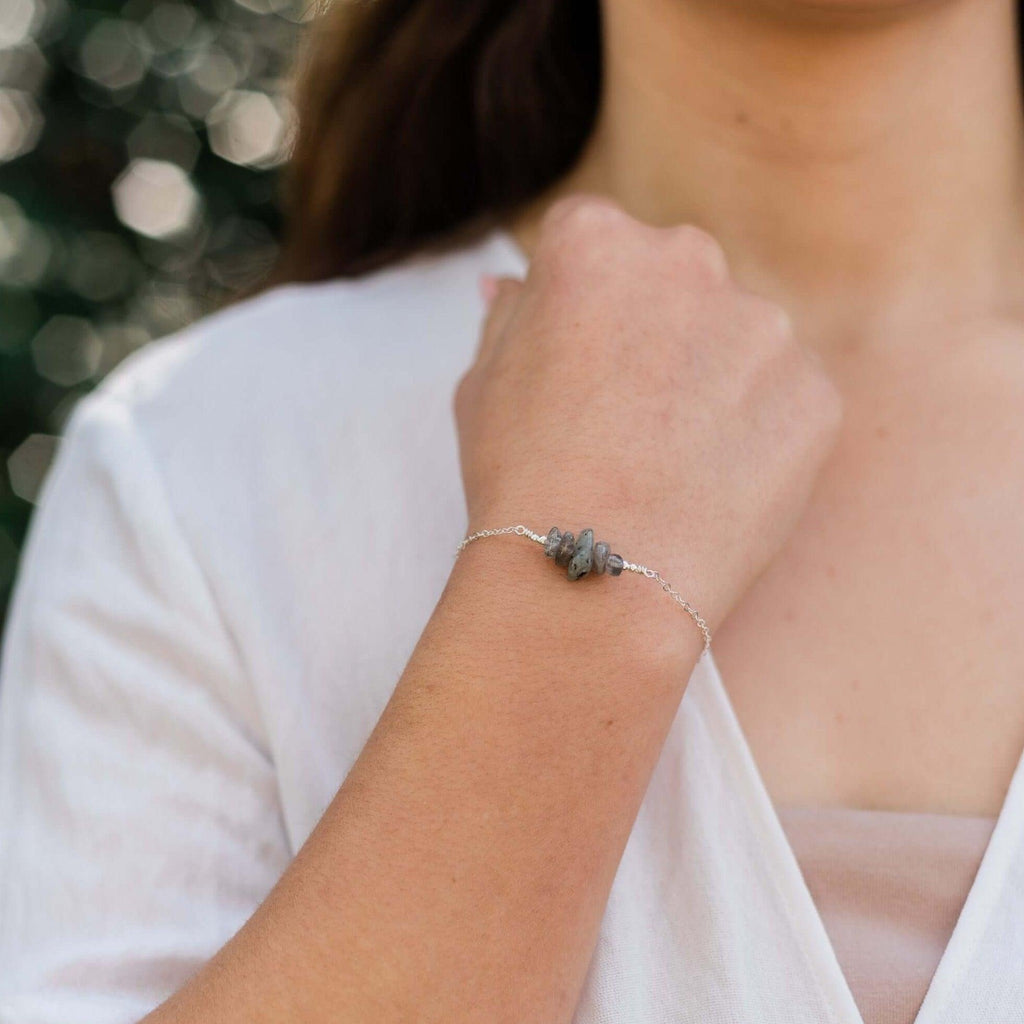 Labradorite Chip Bead Bar Bracelet - Labradorite Chip Bead Bar Bracelet - Sterling Silver - Luna Tide Handmade Crystal Jewellery
