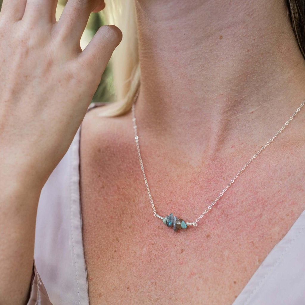 Labradorite Chip Bead Bar Necklace - Labradorite Chip Bead Bar Necklace - 14k Gold Fill - Luna Tide Handmade Crystal Jewellery